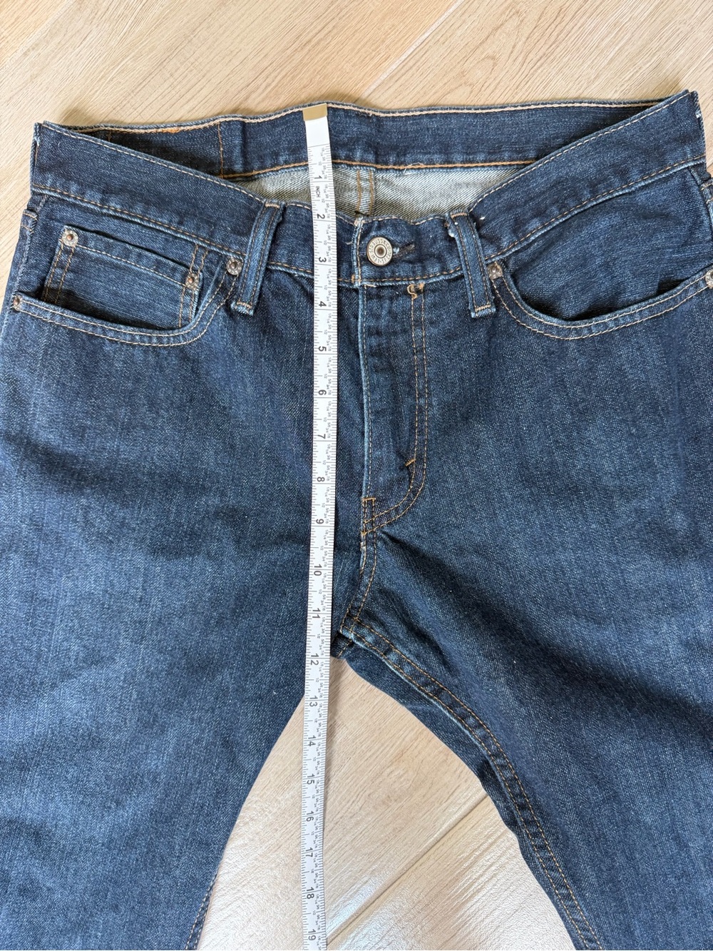 Levi’s 514 Straight Fit Jeans Dark Blue Wash - Picture 9 of 10